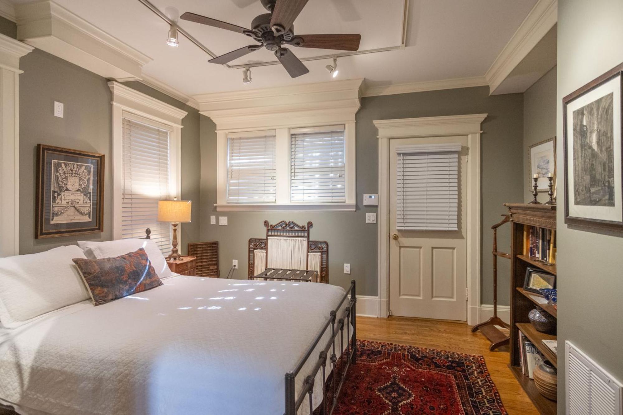 Southern Elegance In Heart Of Memphis Eksteriør billede
